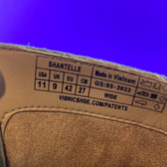 VIONIC Women's Gray/Green Waterproof Leather Shantelle‎ Bootie Shoe Size 11-NEW - Picture 7 of 7